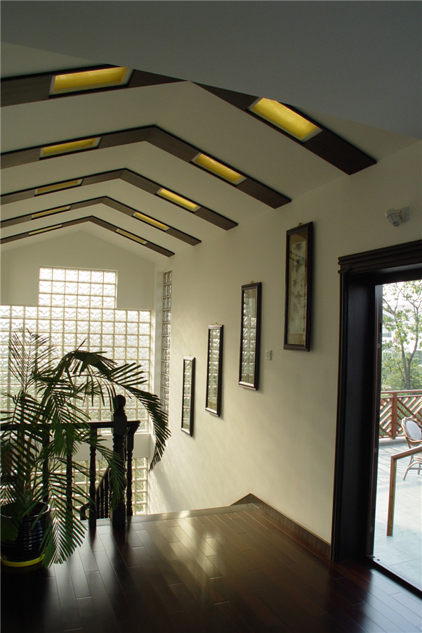 上海滿登樓梯裝修效果圖