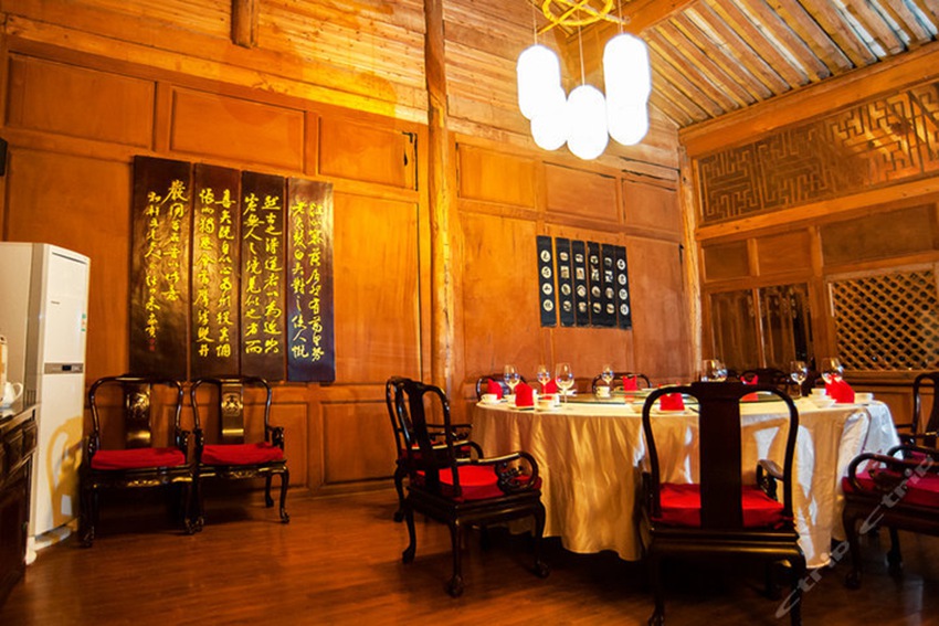 體驗騰越文化、和順文化 云南騰沖和順總兵府溫泉度假酒店