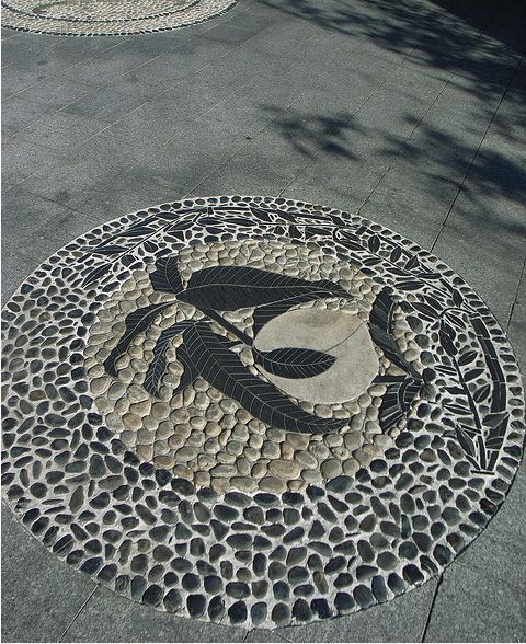 客家夯土墻瓦屋頂下的巴厘島風(fēng)格 廣州十字水酒店