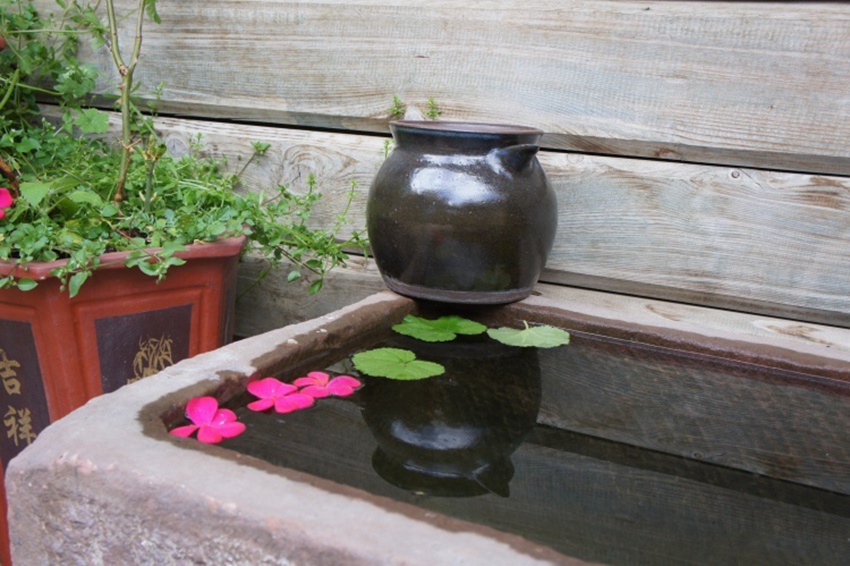 圣地氣息 云南香格里拉花間堂圣地藝術空間